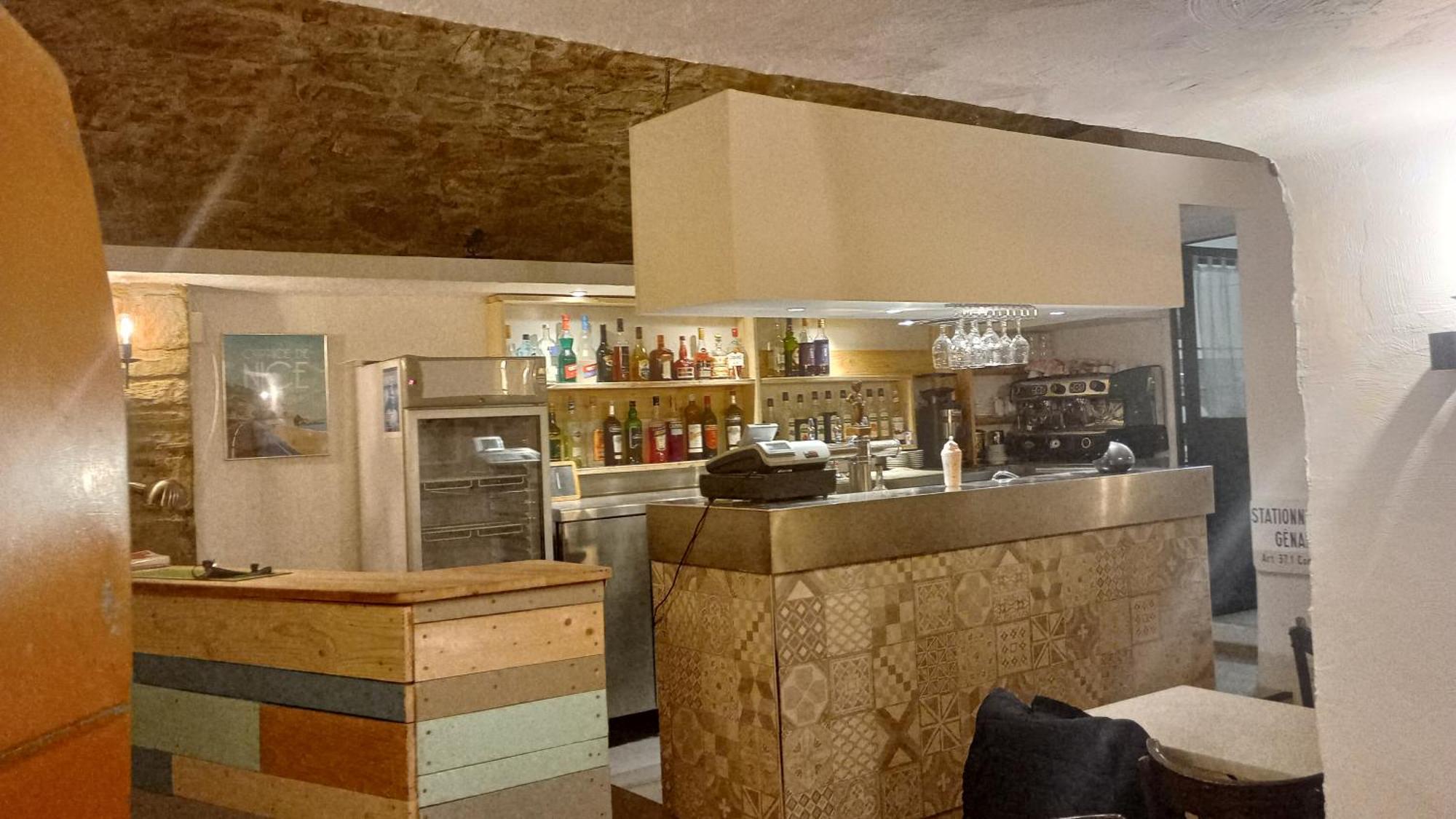 Logis Hotel Beausejour Berre-les-Alpes Экстерьер фото