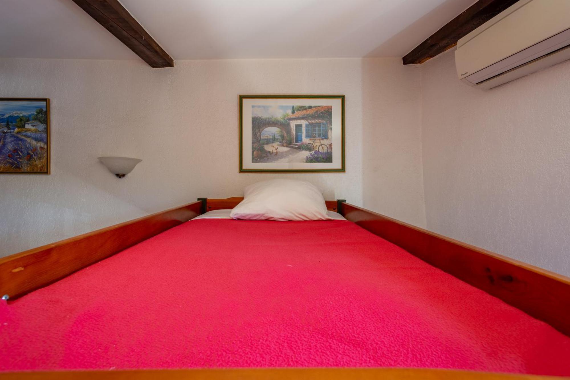 Logis Hotel Beausejour Berre-les-Alpes Экстерьер фото