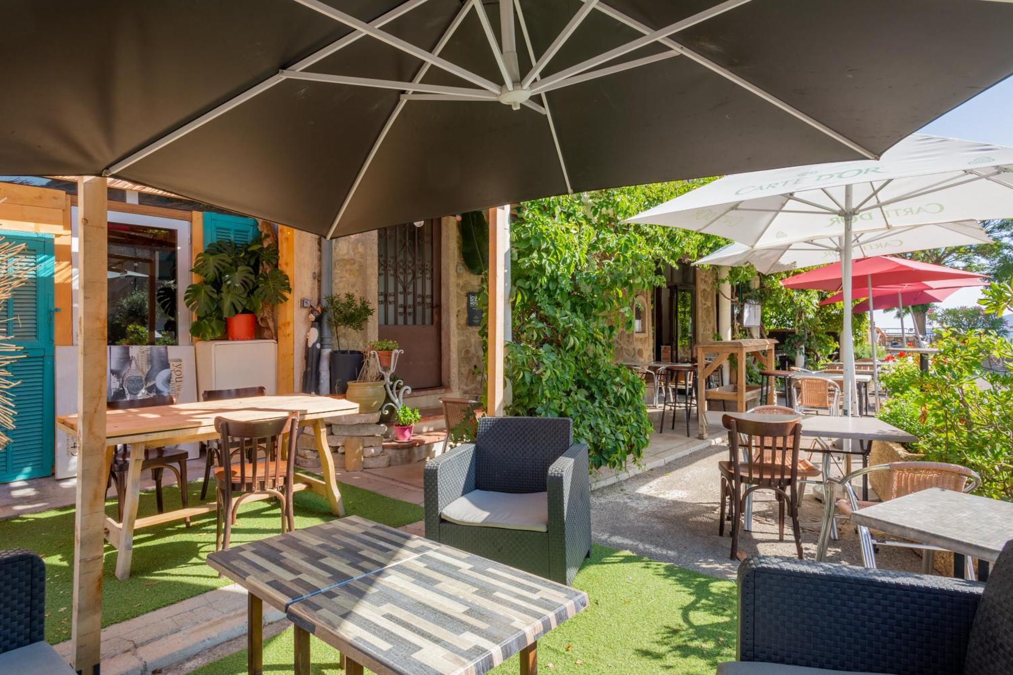 Logis Hotel Beausejour Berre-les-Alpes Экстерьер фото