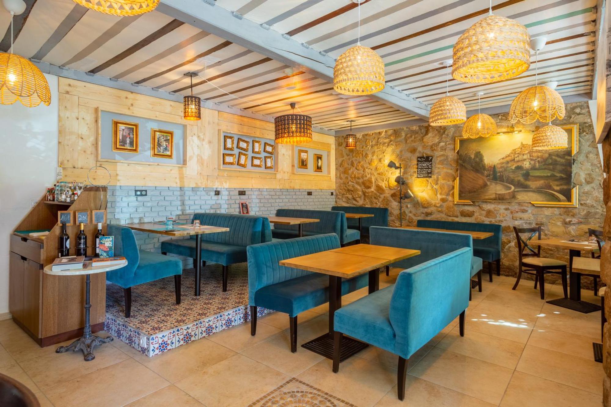 Logis Hotel Beausejour Berre-les-Alpes Экстерьер фото